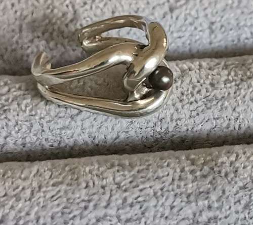 DISCOUNT!!! Silver Pearl Ring