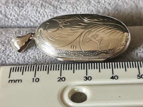 DISCOUNT!!! Detailed Silver Locket Pendant