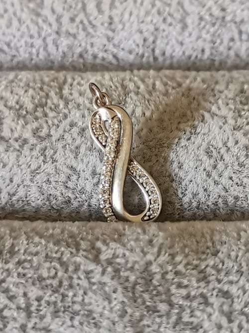 Dainty Silver Infinity Pendant
