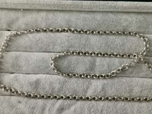 Stunning Silver Chain