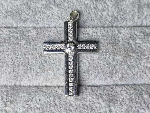 DISCOUNT!!! Dazzling Silver Cross Pendant