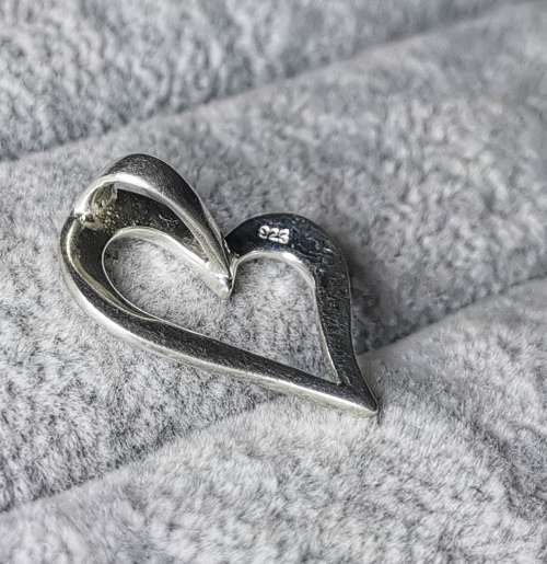 DISCOUNT!!! Silver Heart Pendant