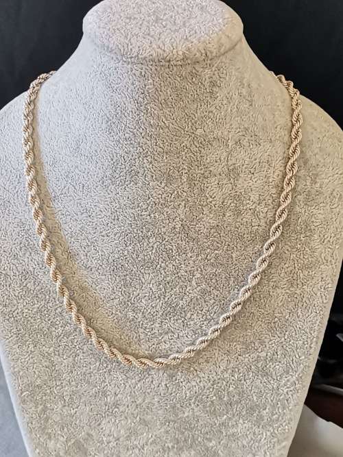DISCOUNT!!! Silver Woven Chain