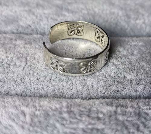 Cute Silver Toe Ring