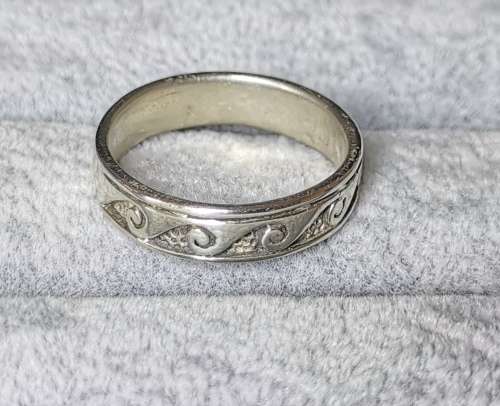 DISCOUNT!!! Silver Waves Ring