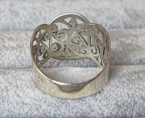 DISCOUNT!!! Detailed Silver Ring