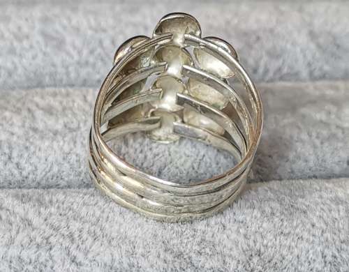 DISOUNT!!! Unique Silver Ring