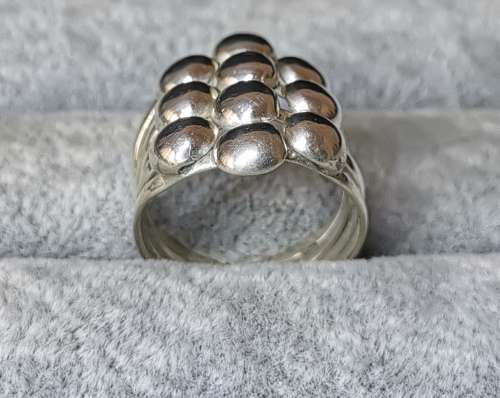 DISOUNT!!! Unique Silver Ring