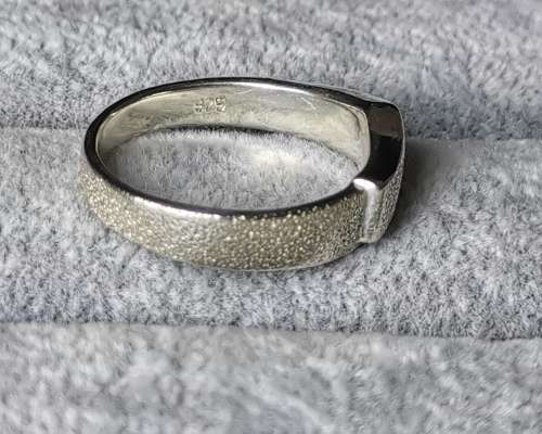 DISCOUNT!!! Unique Silver Ring