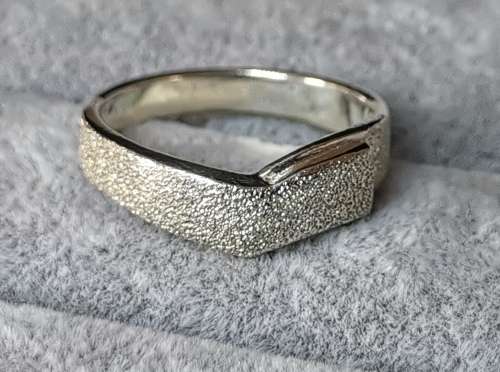 DISCOUNT!!! Unique Silver Ring