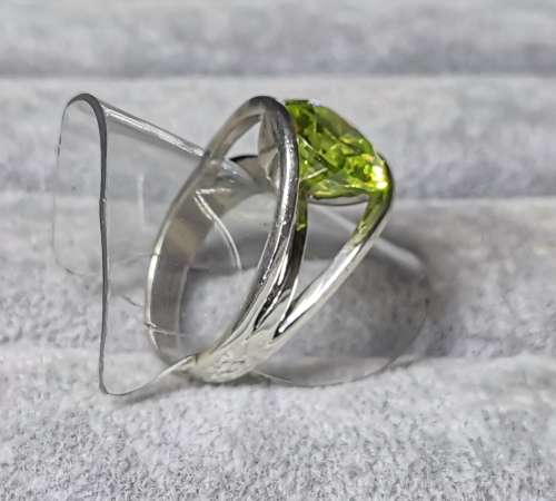 DISCOUNT!!! Gorgeous Silver Ring