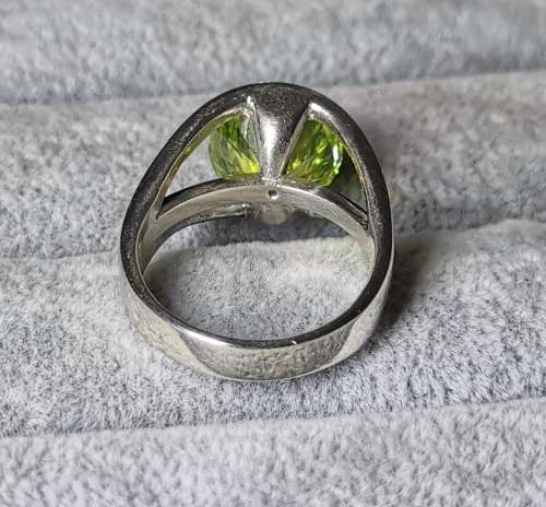 DISCOUNT!!! Gorgeous Silver Ring