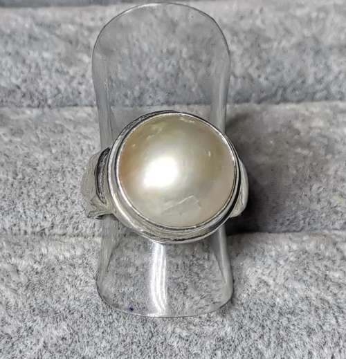 DISCOUNT!!! Silver Pearl Ring