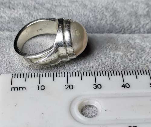 DISCOUNT!!! Silver Pearl Ring