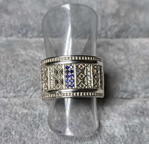 DISCOUNT!!! Detailed Silver Ring