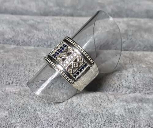 DISCOUNT!!! Detailed Silver Ring