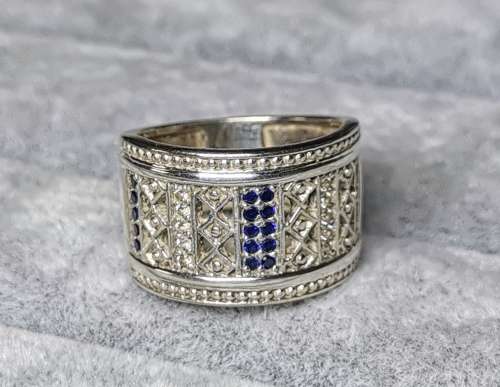 DISCOUNT!!! Detailed Silver Ring