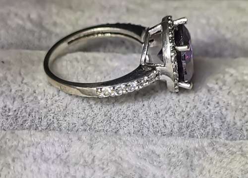 DISCOUNT!!! Dazzling Silver Ring