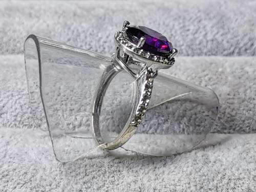 DISCOUNT!!! Dazzling Silver Ring