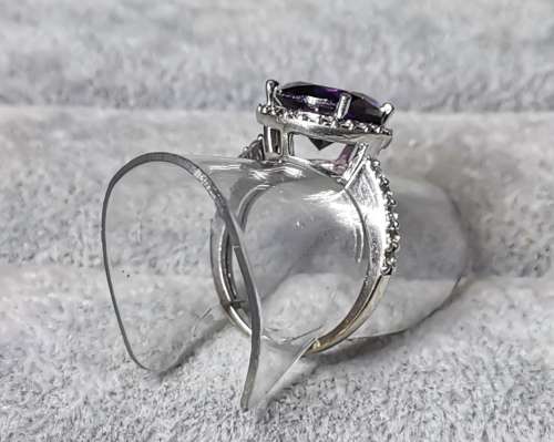 DISCOUNT!!! Dazzling Silver Ring