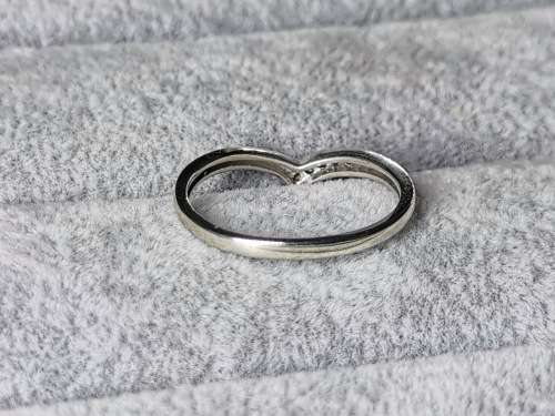 *R1 Auction* Cute Silver Ring