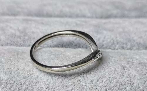 *R1 Auction* Cute Silver Ring