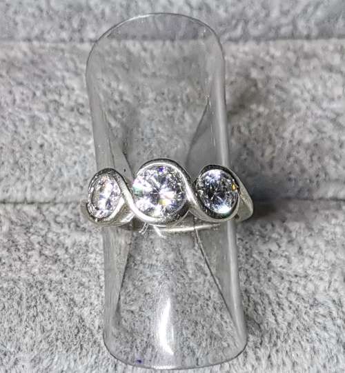 DISCOUNT!!! Silver Trilogy Ring