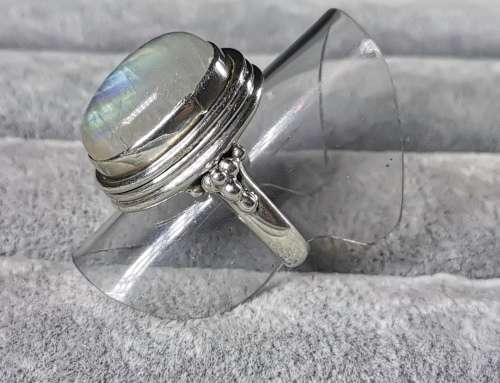 DISCOUNT!!! Silver Moonstone Ring