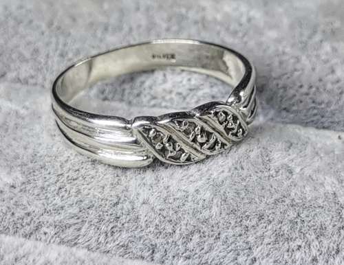 DISCOUNT!!! Cute Silver Ring
