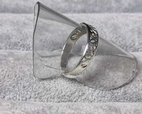 *R1 Auction* Detailed Silver Ring
