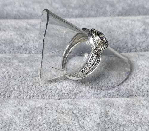 DISCOUNT!!! Dazzling Silver Ring