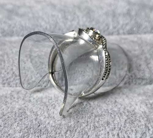 DISCOUNT!!! Dazzling Silver Ring