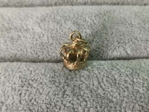 9ct Gold Crown Charm