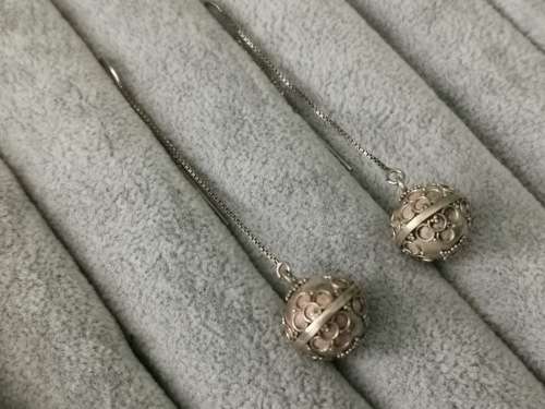 DISCOUNT!!! Silver Dangling Earrings