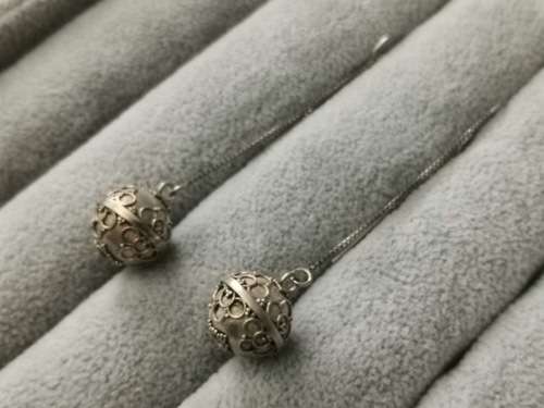 DISCOUNT!!! Silver Dangling Earrings