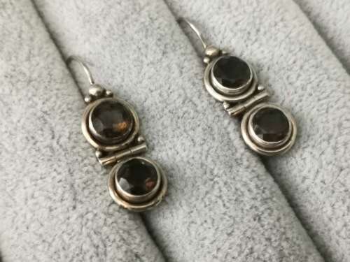 DISCOUNT!!! Silver Quartz Earrings
