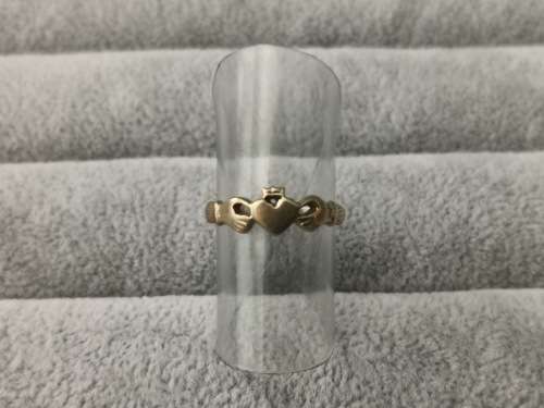 9ct Gold Claddagh Ring