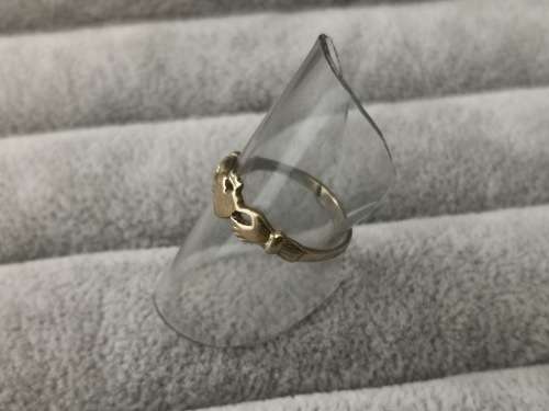 9ct Gold Claddagh Ring
