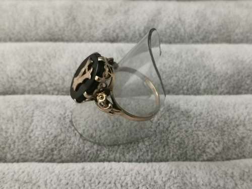 Old 9ct Gold Signet Ring