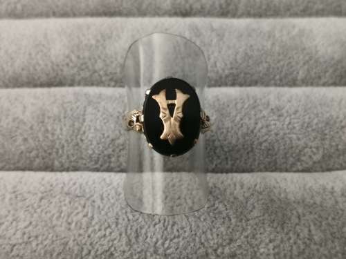 Old 9ct Gold Signet Ring