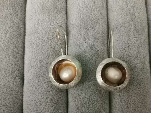 Discount!!! Unique Silver Pearl Earrings