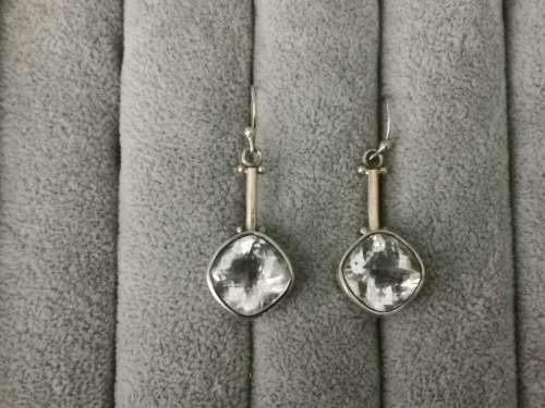 Discount!!! Dazzling Silver Earrings