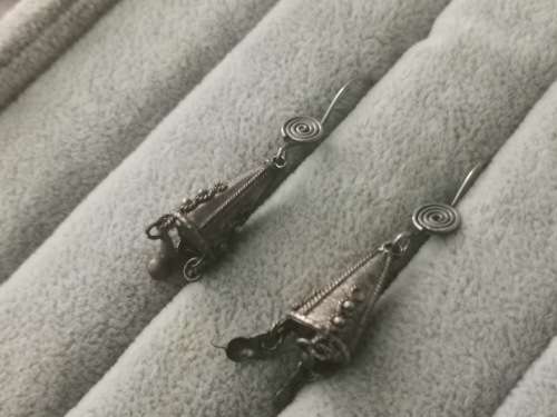 Discount!!! Unique Silver Earrings