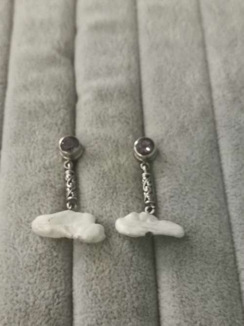 Discount!!! Silver Pearl Earrings