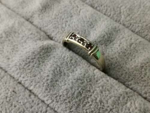 9ct Gold Ruby Ring