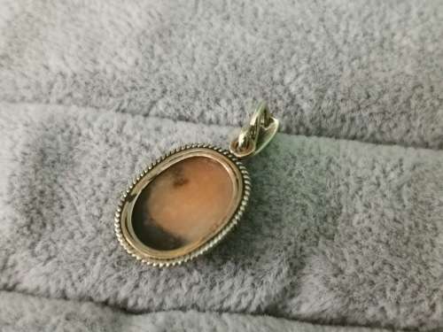 9ct Gold Cameo Pendant