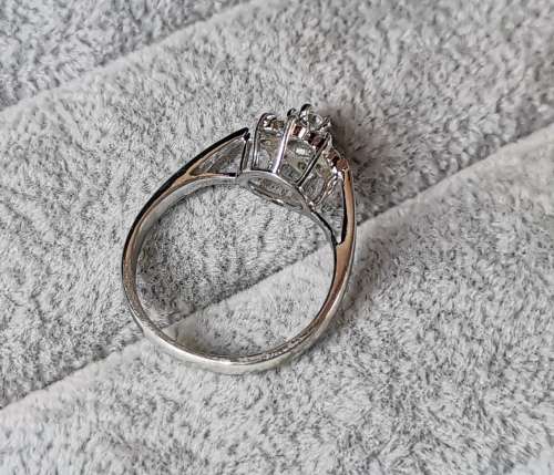 Silver Flower Ring
