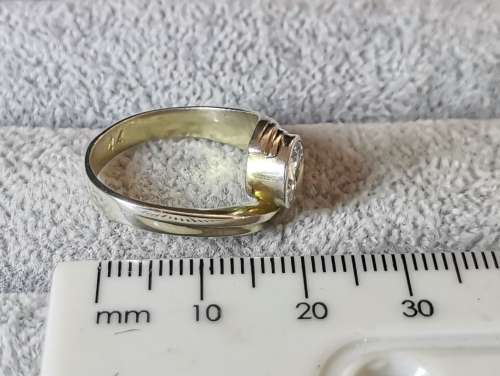 Discount!!! Silver Solitaire Ring