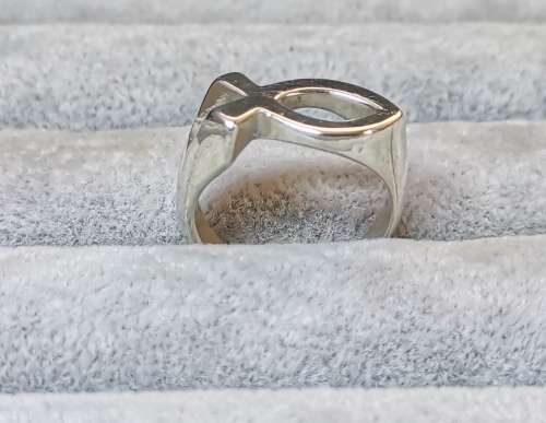 Discount!!! Bulky Silver Fish Ring