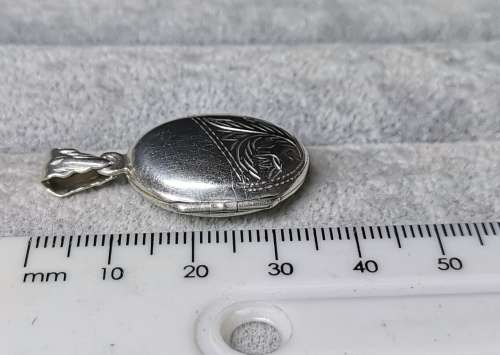 Discount!!! Silver Locket Pendant